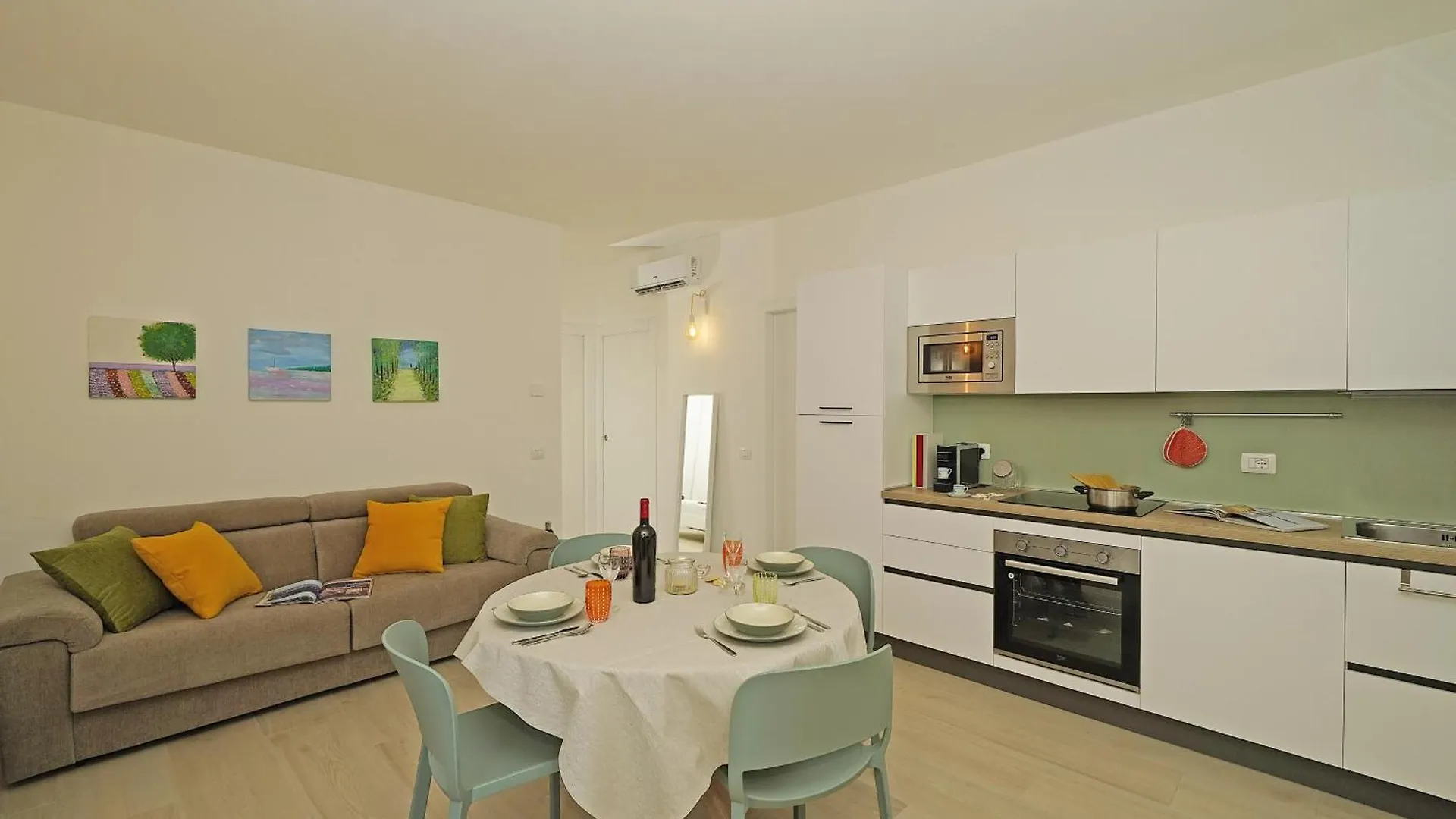 Apartment Splendido Nido Alla Madonnina D12 Peschiera del Garda Italy